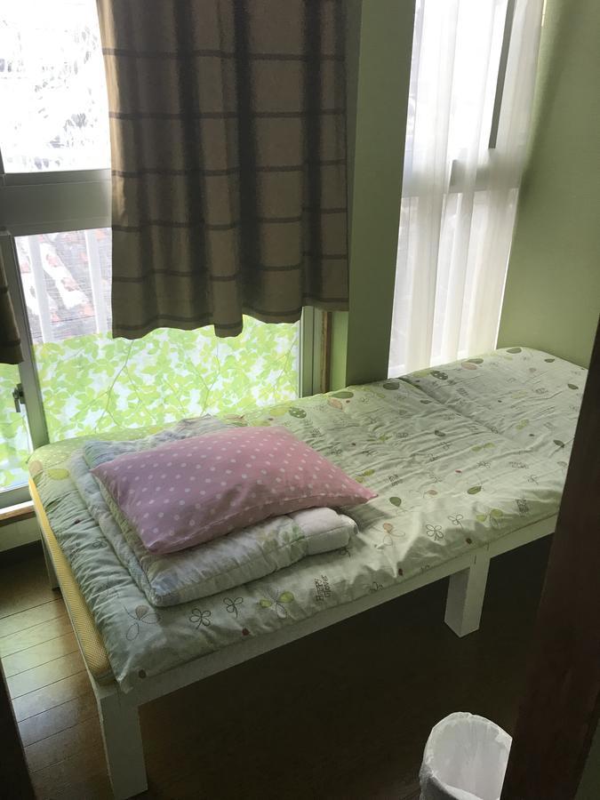 An An Guest Inn Наха Экстерьер фото